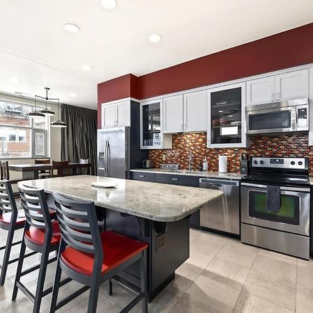 Dickson St Condo - On Dickson Street - Fayetteville Entertainment Hub المظهر الخارجي الصورة